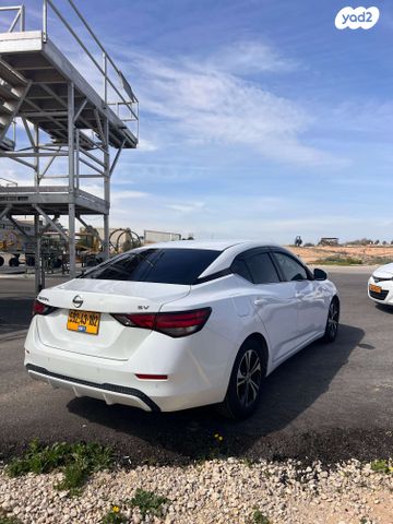 ניסאן סנטרה