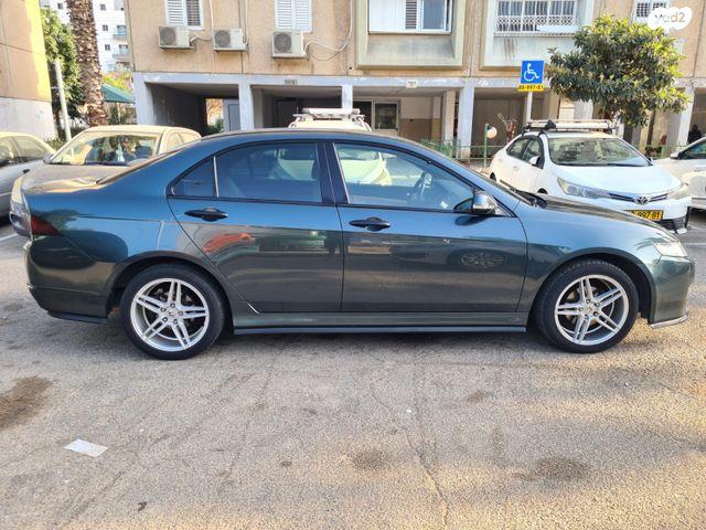 מודעת רכב הונדה אקורד