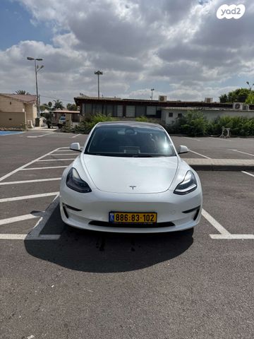 טסלה מודל 3