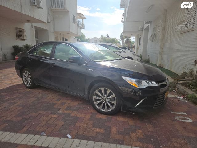 מודעת רכב טויוטה קאמרי