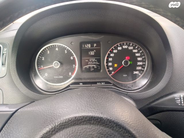 פולקסווגן פולו 