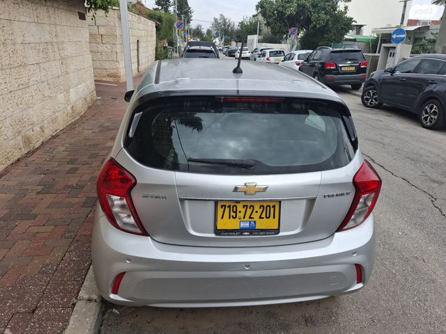 מודעת רכב שברולט ספארק