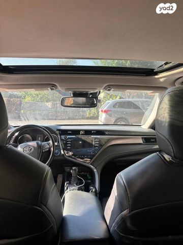 טויוטה קאמרי