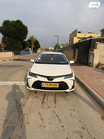 מודעת רכב טויוטה קורולה