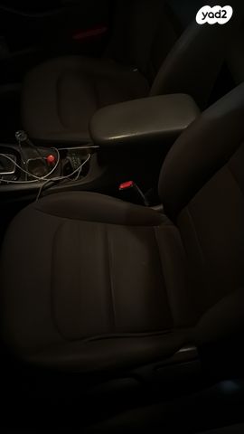 יונדאי איוניק