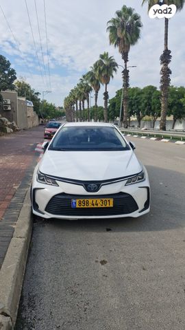 טויוטה קורולה