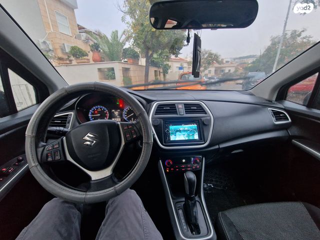 מודעת רכב סוזוקי SX4