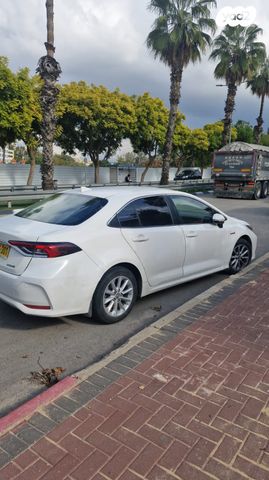 מודעת רכב טויוטה קורולה