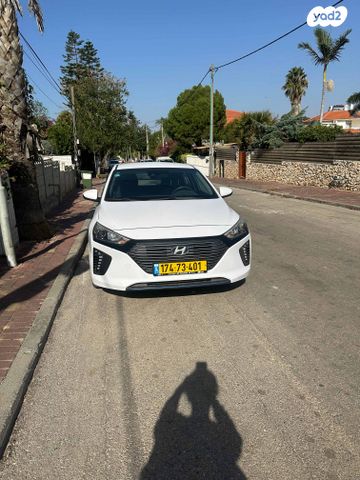 יונדאי איוניק