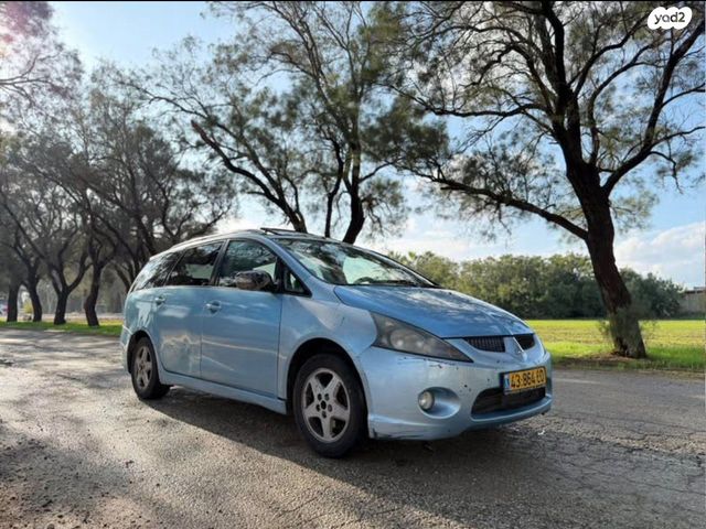 מיצובישי גרנדיס