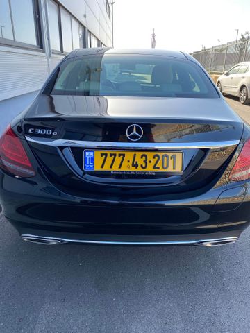 מרצדס-בנץ C-class
