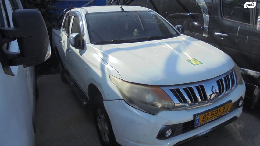 מודעת רכב מיצובישי טרייטון / L200