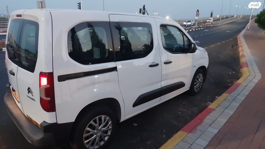 מודעת רכב סיטרואן ברלינגו 