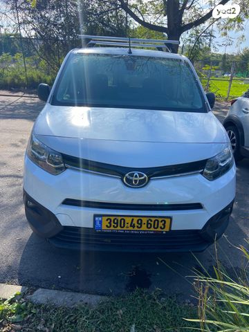 טויוטה פרואייס סיטי