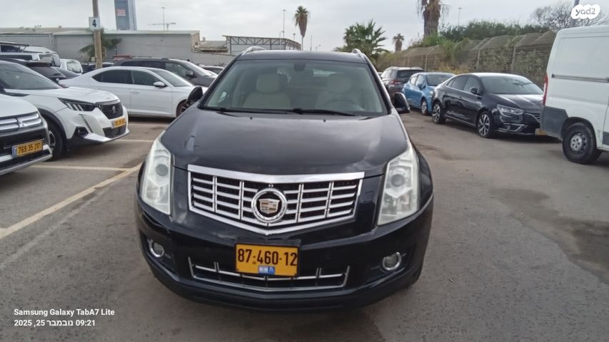 מודעת רכב קאדילק SRX