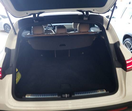 מרצדס-בנץ EQC