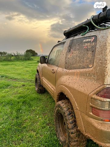 מיצובישי פג'רו