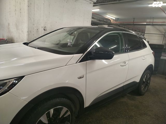 מודעת רכב אופל גרנדלנד