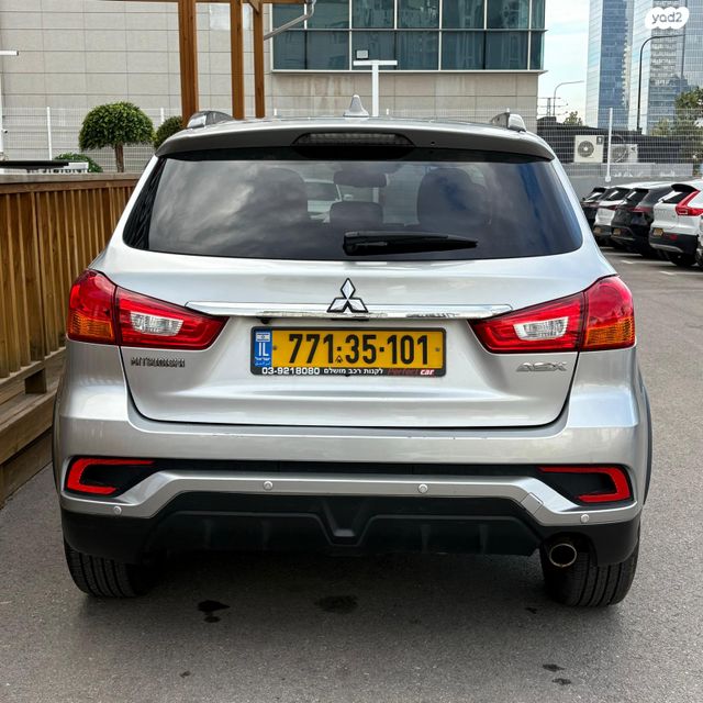 מיצובישי ASX