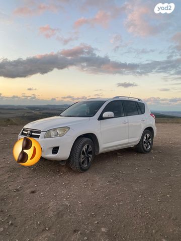מודעת רכב טויוטה RAV4
