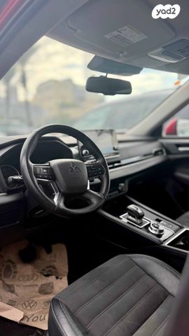 מיצובישי אאוטלנדר