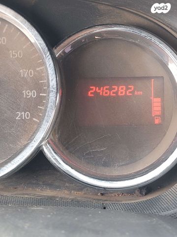 מודעת רכב דאצ'יה דאסטר