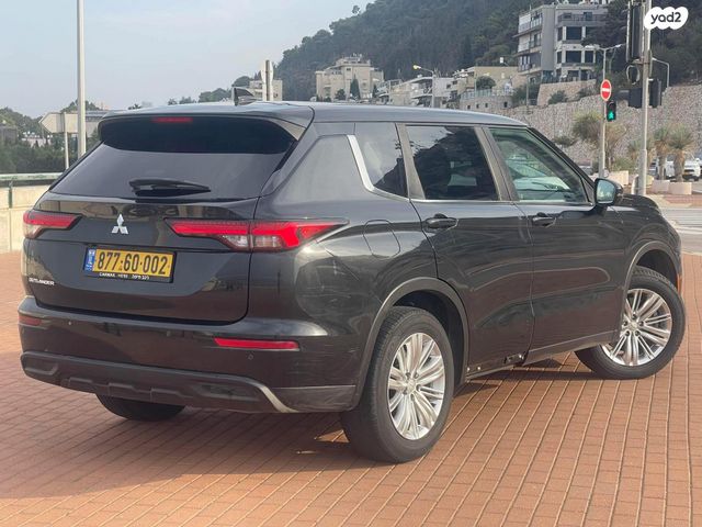 מיצובישי אאוטלנדר