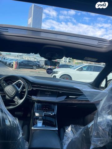 אאודי Q7