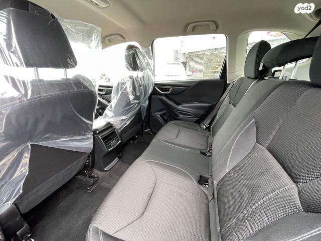 סובארו פורסטר