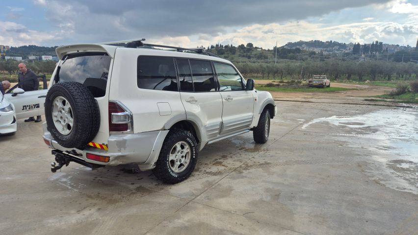 מיצובישי פג'רו