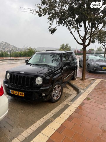 מודעת רכב ג'יפ פטריוט