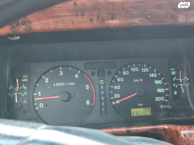 איסוזו טרופר