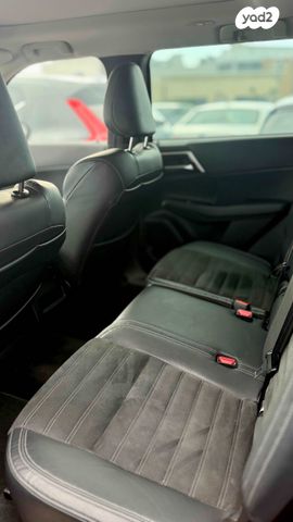 מיצובישי אאוטלנדר