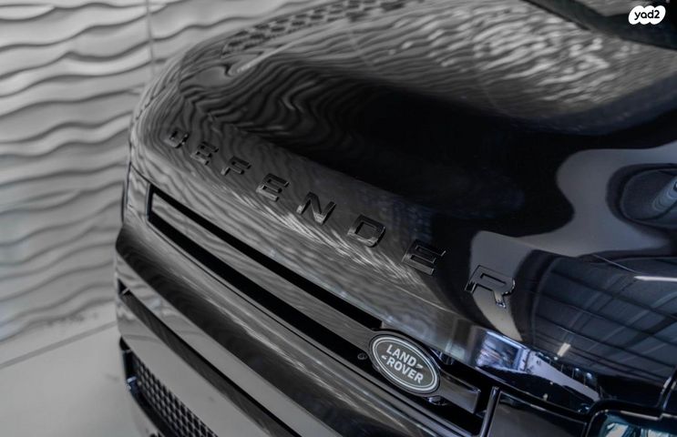 לנד רובר דיפנדר