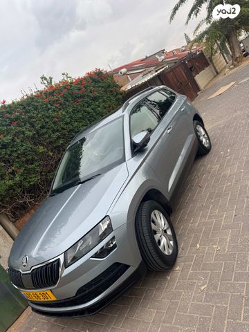 מודעת רכב סקודה קארוק