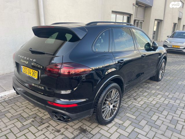 פורשה קאיין