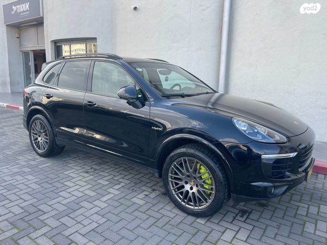 מודעת רכב פורשה קאיין