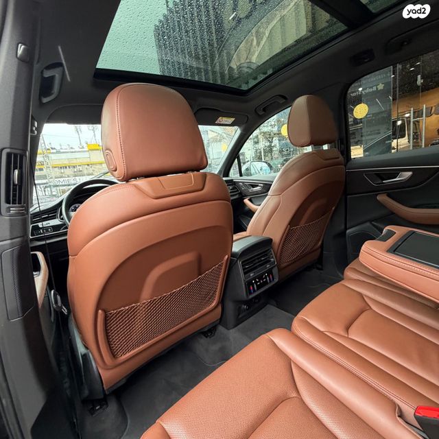 מודעת רכב אאודי Q7 1