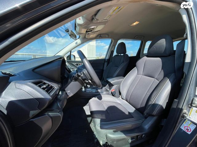 סובארו פורסטר