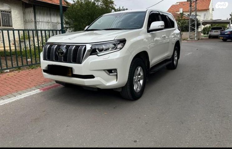 מודעת רכב טויוטה לנד קרוזר