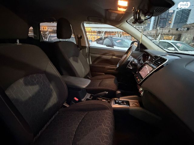 מיצובישי ASX