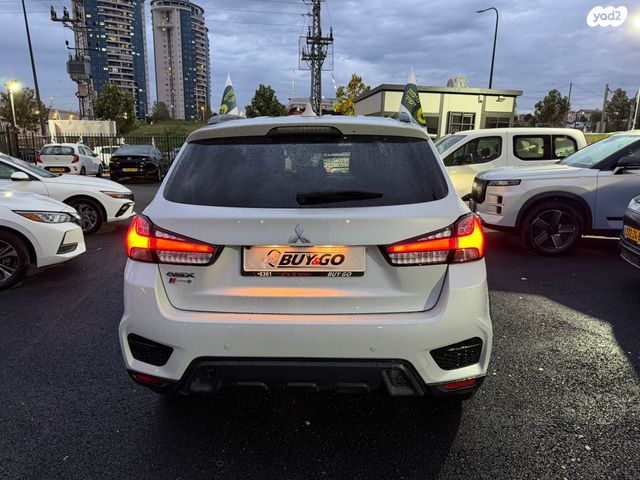 מיצובישי ASX