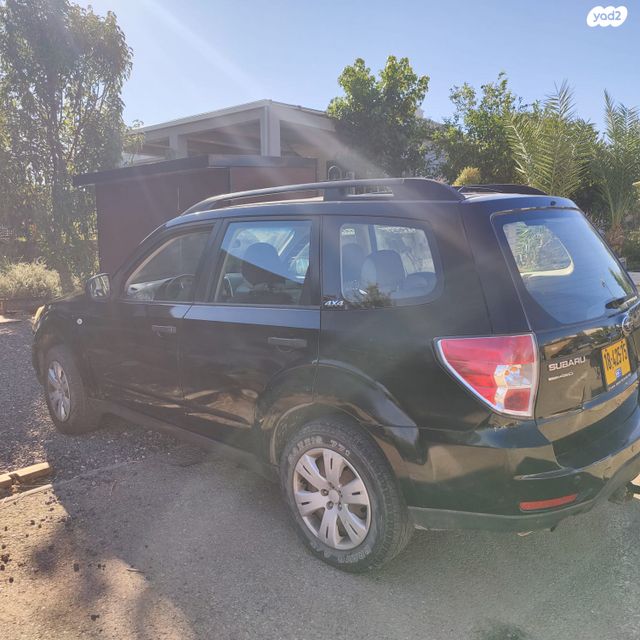 סובארו פורסטר