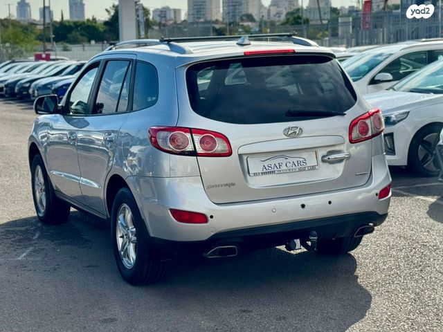 יונדאי סנטה פה