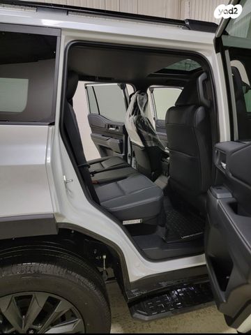 טויוטה לנד קרוזר