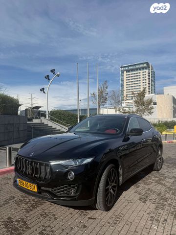 מודעת רכב מזראטי לבנטה