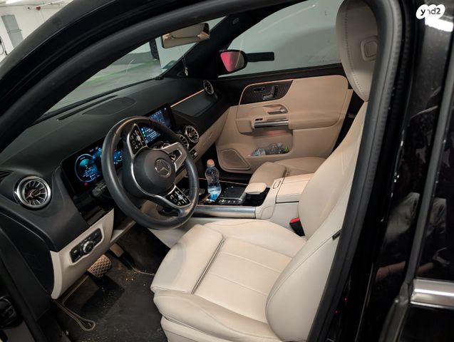 מרצדס-בנץ GLA