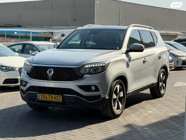 מודעת רכב סאנגיונג רקסטון