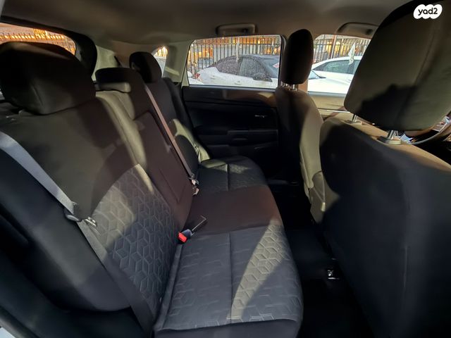 מיצובישי ASX