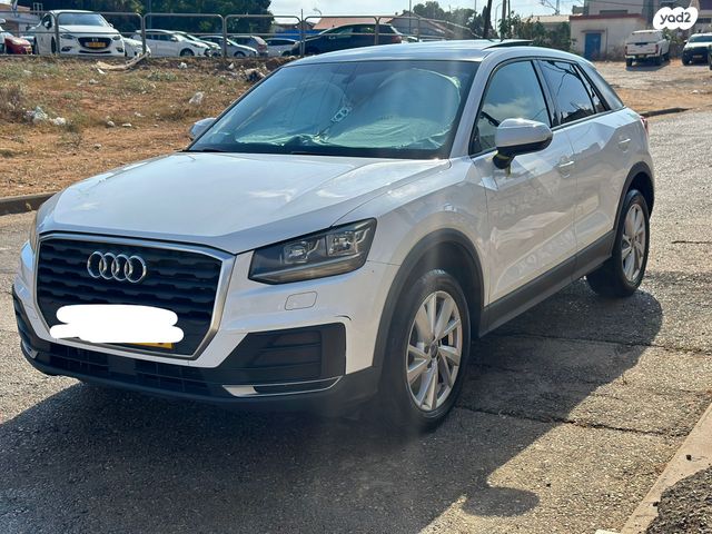 אאודי Q2